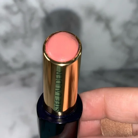 410 MISCHIEVOUS ROSE Pure Color Envy Shine Sculpting Lipstick Estée Lauder